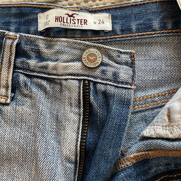 Hollister size 0 high waisted shorts - Picture 2 of 3